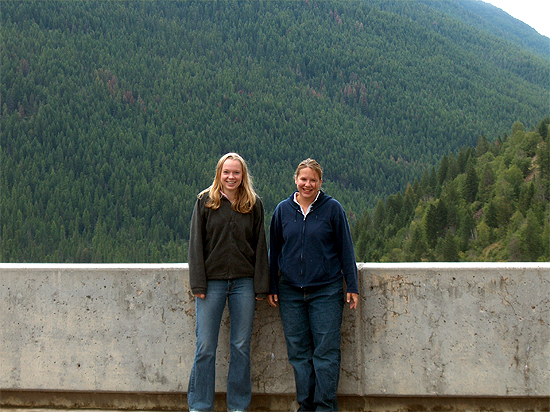 Rachel & Shaina on Dam